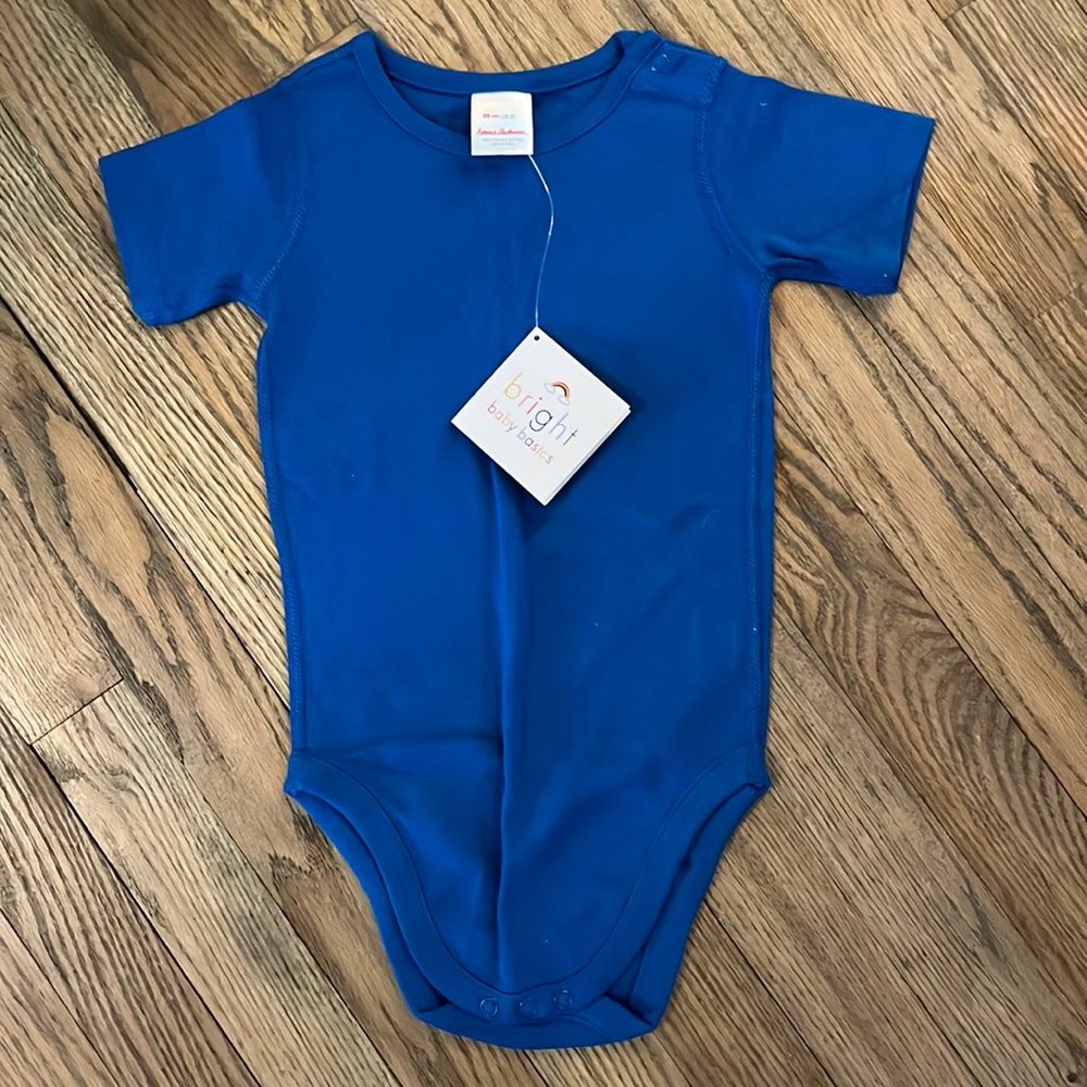 HA Bodysuit unisex size 90 cm NWT